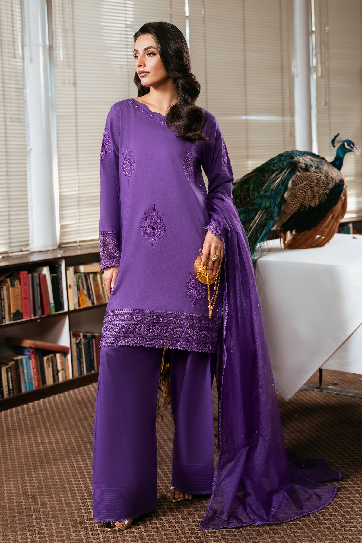ZOVA Hina Muzaffar zova-hina-muzaffar