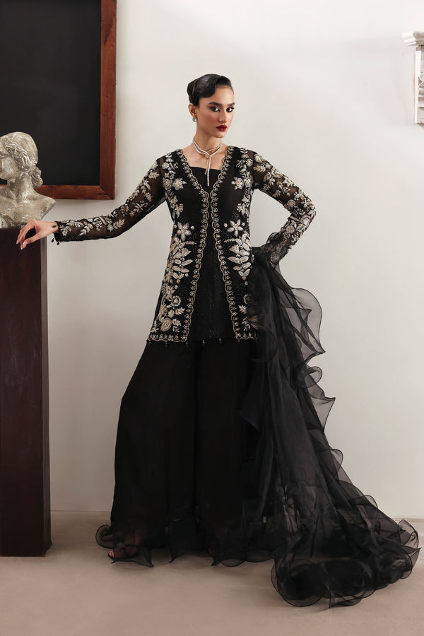 BLACK SWAN